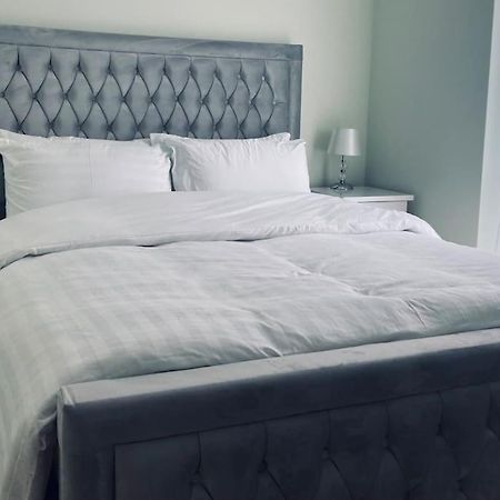 Ormeau Road Stylish Double Bedroom Luxury Apartment Белфаст Экстерьер фото