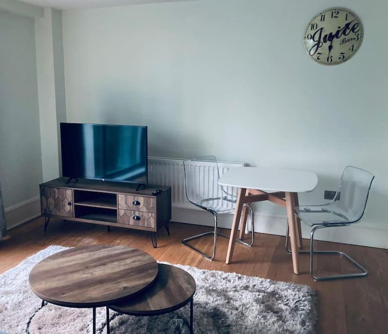 Ormeau Road Stylish Double Bedroom Luxury Apartment Белфаст Экстерьер фото